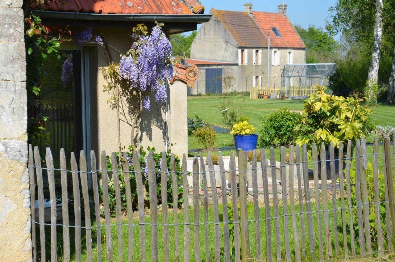 Ô Grenier de l'artiste Apartamento Bazenville Exterior foto